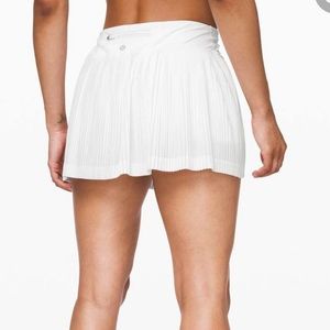 White Lululemon Just Pleat It Skirt